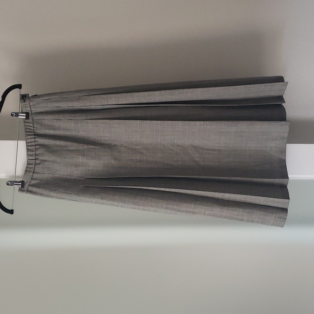 Pendleton Size 6 Virgin Wool Pleated Midi Skirt
